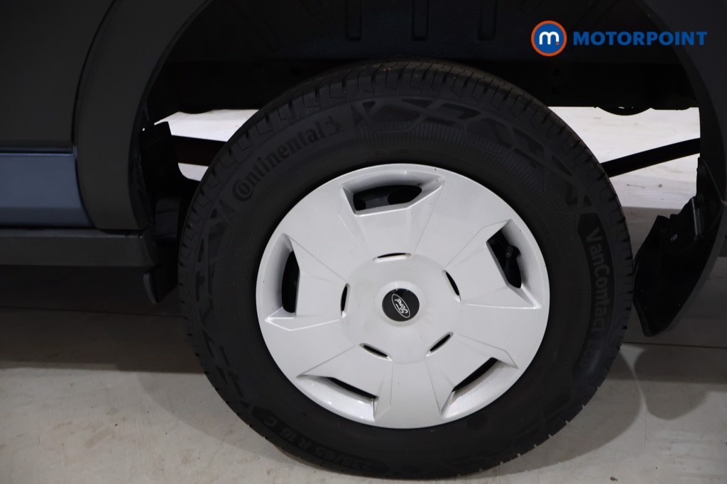 Ford Transit Trend Manual Diesel High Volume-High Roof Van - Stock Number (1594804) - 5th supplementary image