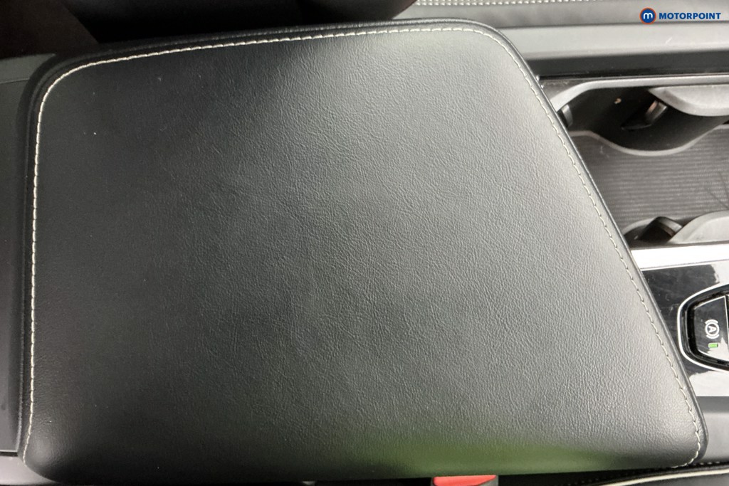 Volvo V60 R Design Automatic Petrol Estate - Stock Number (1595833) - 14th supplementary image