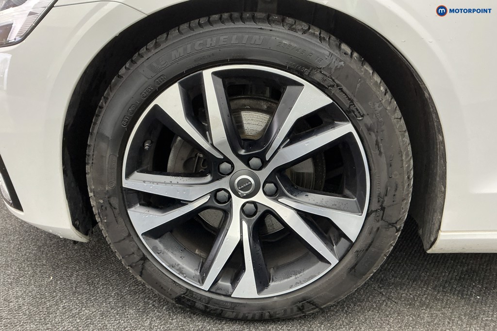 Volvo V60 R Design Automatic Petrol Estate - Stock Number (1595833) - 32nd supplementary image