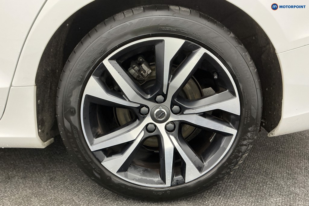 Volvo V60 R Design Automatic Petrol Estate - Stock Number (1595833) - 33rd supplementary image