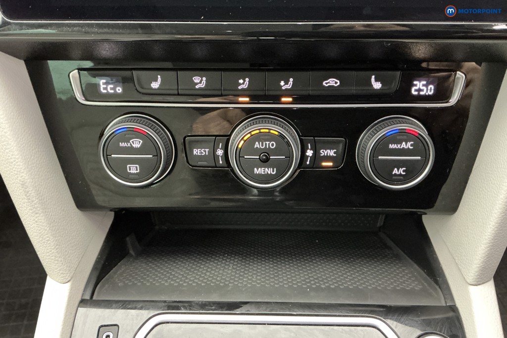 Volkswagen Passat Gte Advance Automatic Petrol Plug-In Hybrid Estate - Stock Number (1595848) - 18th supplementary image