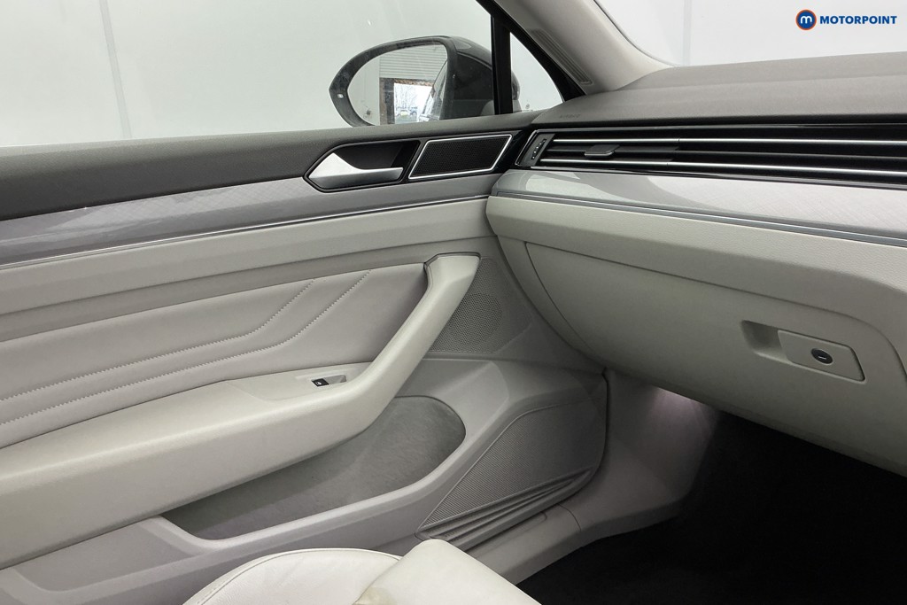 Volkswagen Passat Gte Advance Automatic Petrol Plug-In Hybrid Estate - Stock Number (1595848) - 19th supplementary image