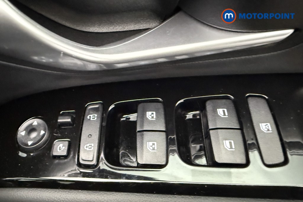 Hyundai Tucson Se Connect Manual Petrol SUV - Stock Number (1596404) - 19th supplementary image