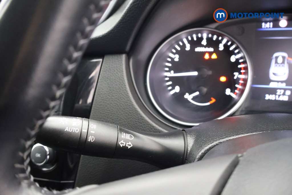 Nissan Qashqai Acenta Premium Manual Petrol SUV - Stock Number (1597713) - 5th supplementary image