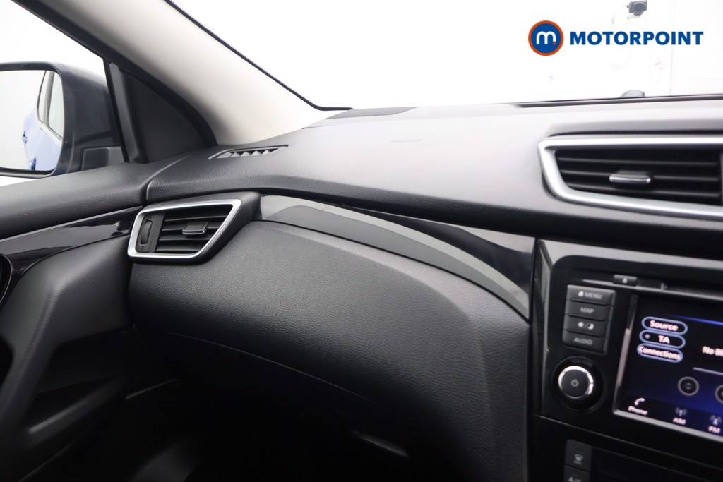 Nissan Qashqai Acenta Premium Manual Petrol SUV - Stock Number (1597713) - 10th supplementary image