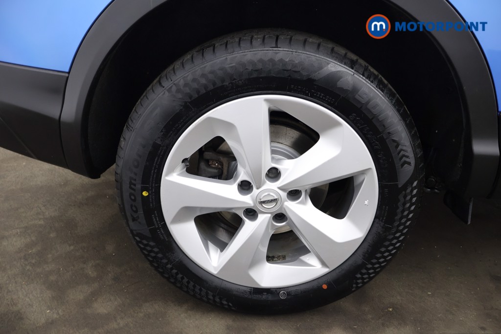 Nissan Qashqai Acenta Premium Manual Petrol SUV - Stock Number (1597713) - 23rd supplementary image