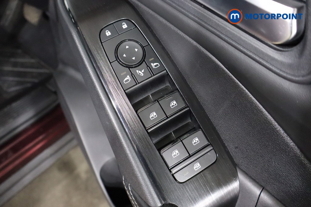 Nissan Qashqai Acenta Premium Automatic Petrol SUV - Stock Number (1598067) - 18th supplementary image