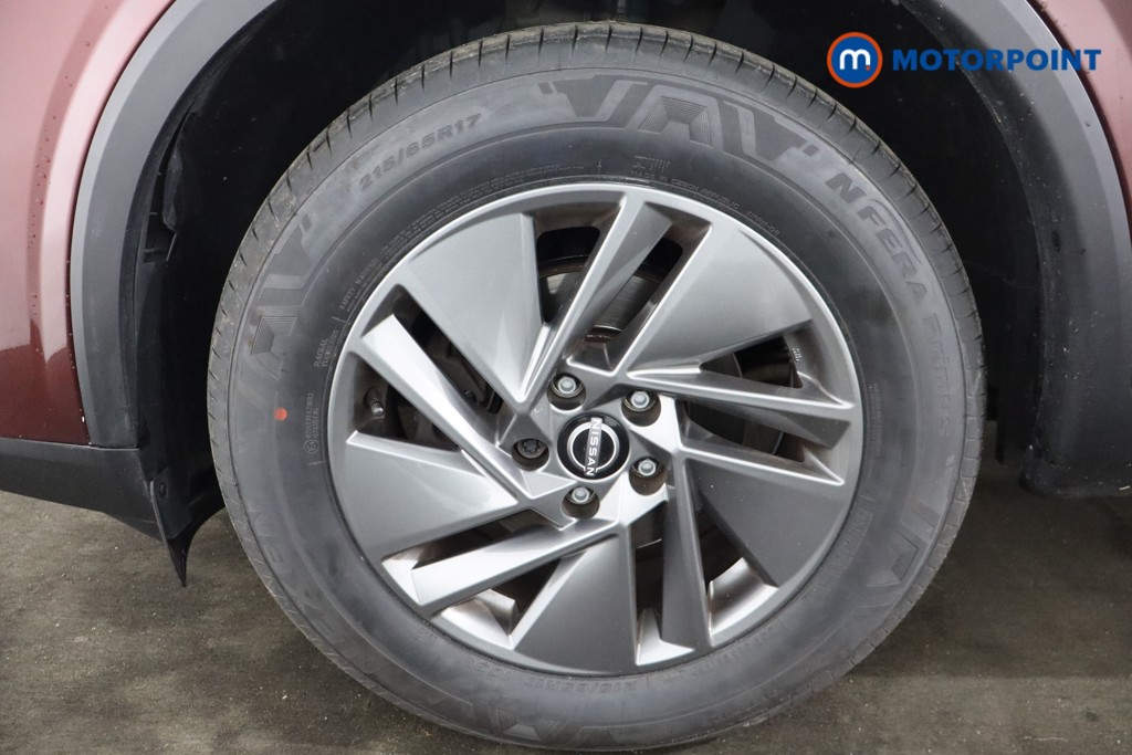 Nissan Qashqai Acenta Premium Automatic Petrol SUV - Stock Number (1598067) - 26th supplementary image