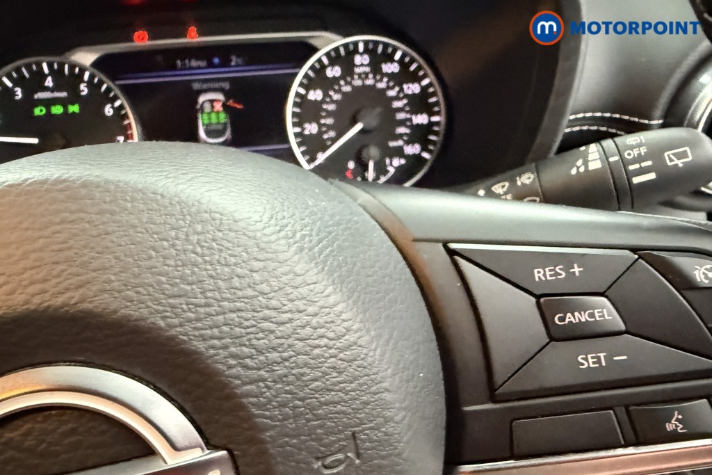 Nissan Juke N-Connecta Manual Petrol SUV - Stock Number (1598680) - Passenger side rear corner