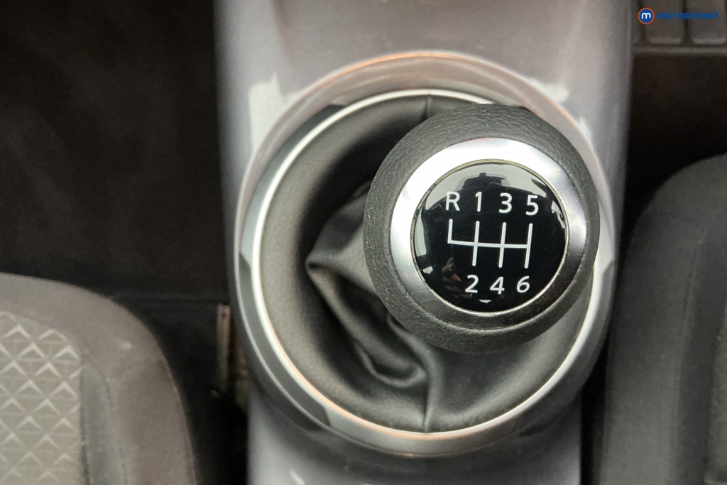 Nissan Juke Acenta Manual Petrol SUV - Stock Number (1598743) - 17th supplementary image