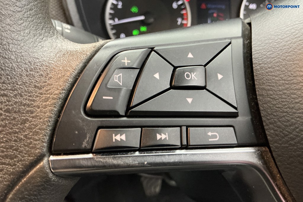 Nissan Juke Acenta Manual Petrol SUV - Stock Number (1598743) - 22nd supplementary image