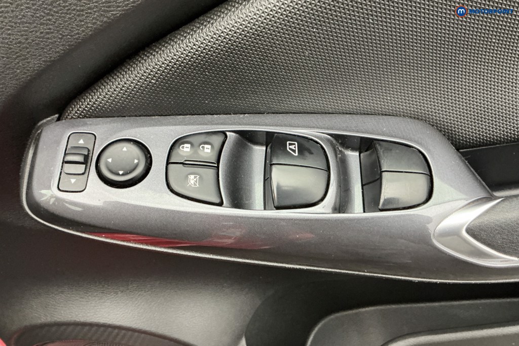 Nissan Juke Acenta Manual Petrol SUV - Stock Number (1598743) - 26th supplementary image