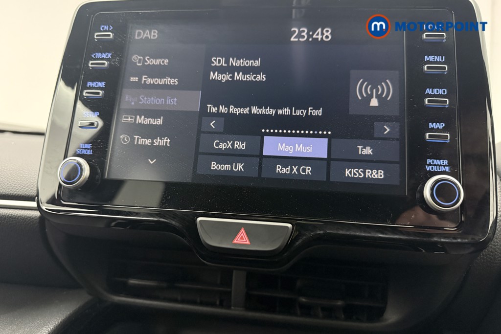 Toyota Yaris Cross Design Automatic Petrol-Electric Hybrid Estate - Stock Number (1598759) - 2nd supplementary image