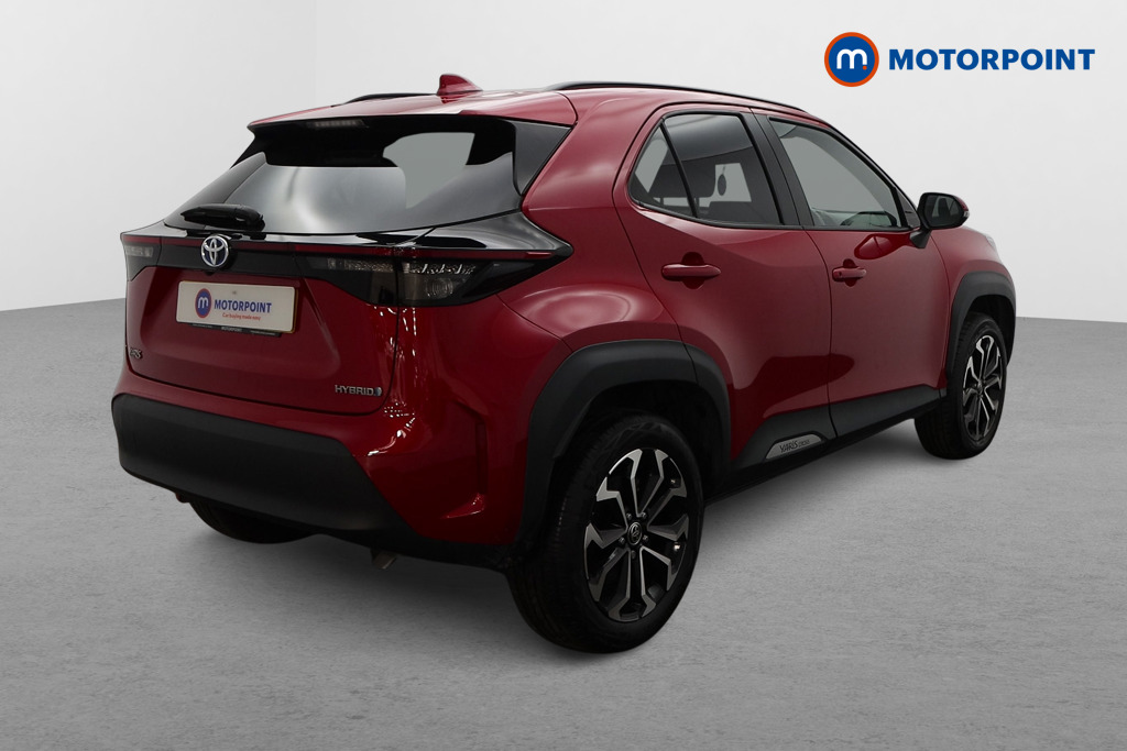 Toyota Yaris Cross Design Automatic Petrol-Electric Hybrid Estate - Stock Number (1598759) - Drivers side rear corner