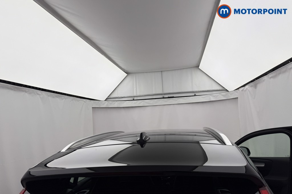 Volvo Xc40 Momentum Manual Petrol SUV - Stock Number (1599392) - 5th supplementary image