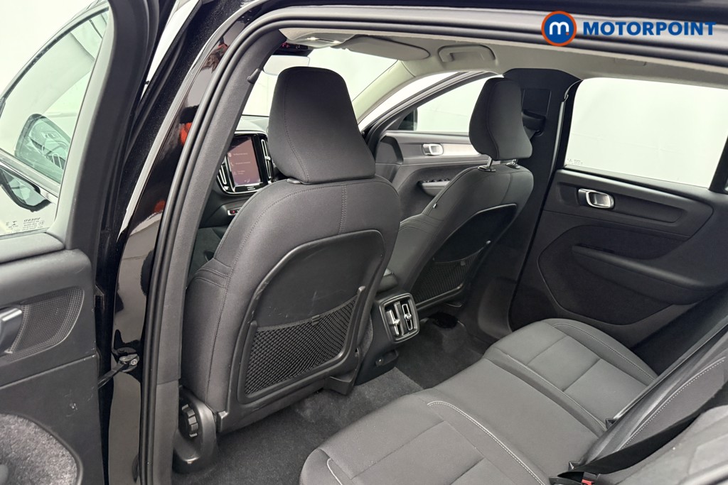 Volvo Xc40 Momentum Manual Petrol SUV - Stock Number (1599392) - 8th supplementary image