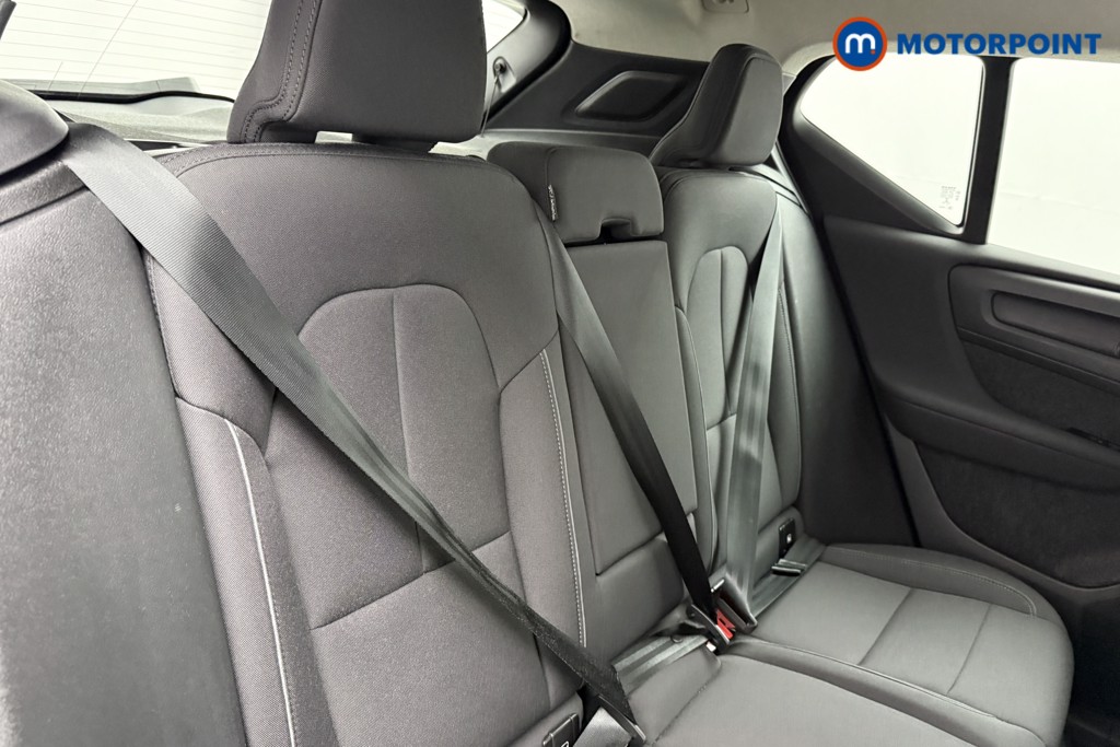 Volvo Xc40 Momentum Manual Petrol SUV - Stock Number (1599392) - 1st supplementary image