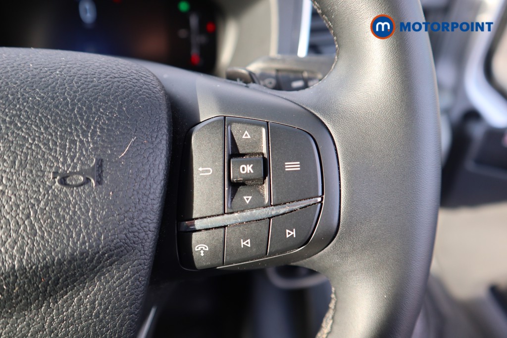 Ford Transit Limited Automatic Diesel Medium Roof Van - Stock Number (1600363) - 4th supplementary image