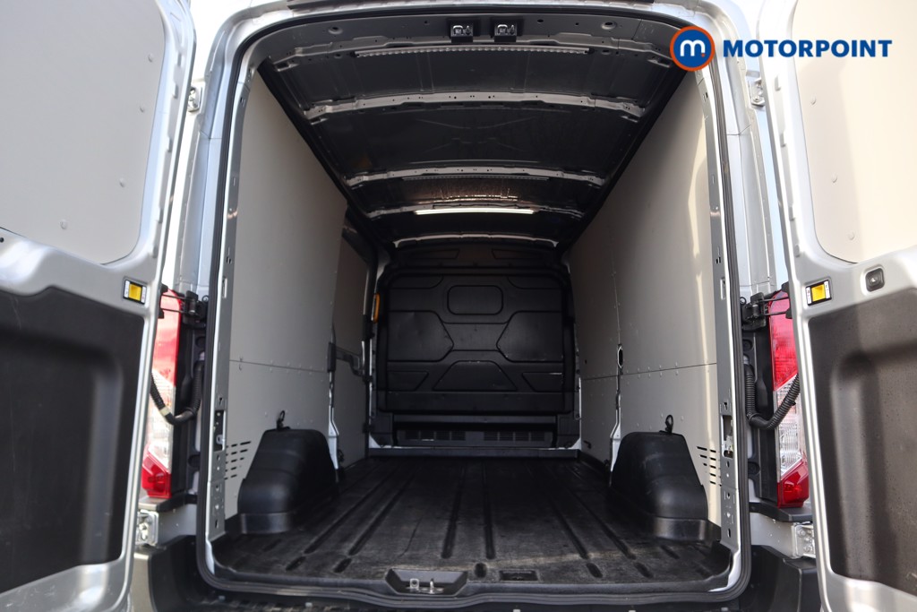Ford Transit Limited Automatic Diesel Medium Roof Van - Stock Number (1600363) - 17th supplementary image
