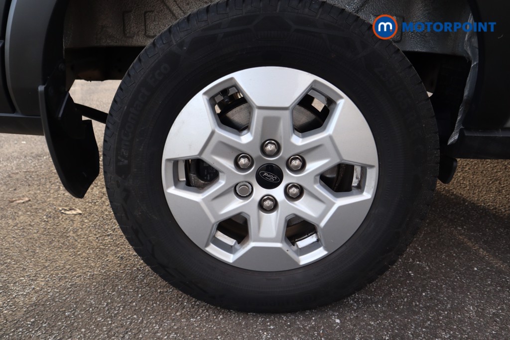 Ford Transit Limited Automatic Diesel Medium Roof Van - Stock Number (1600363) - 18th supplementary image