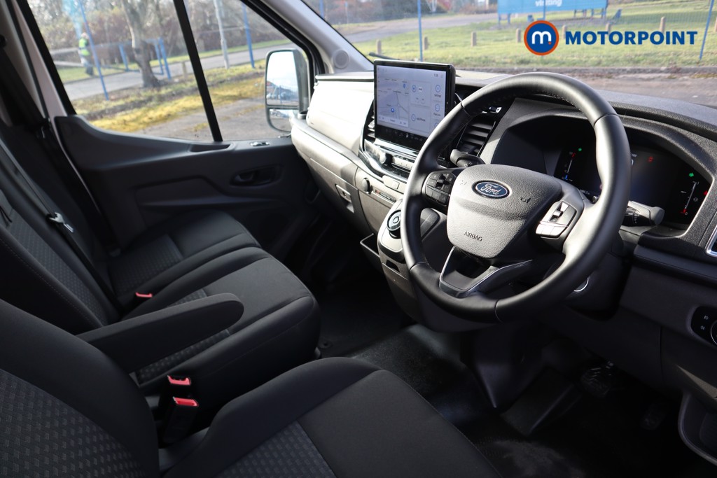 Ford Transit Limited Automatic Diesel Medium Roof Van - Stock Number (1600363) - 1st supplementary image
