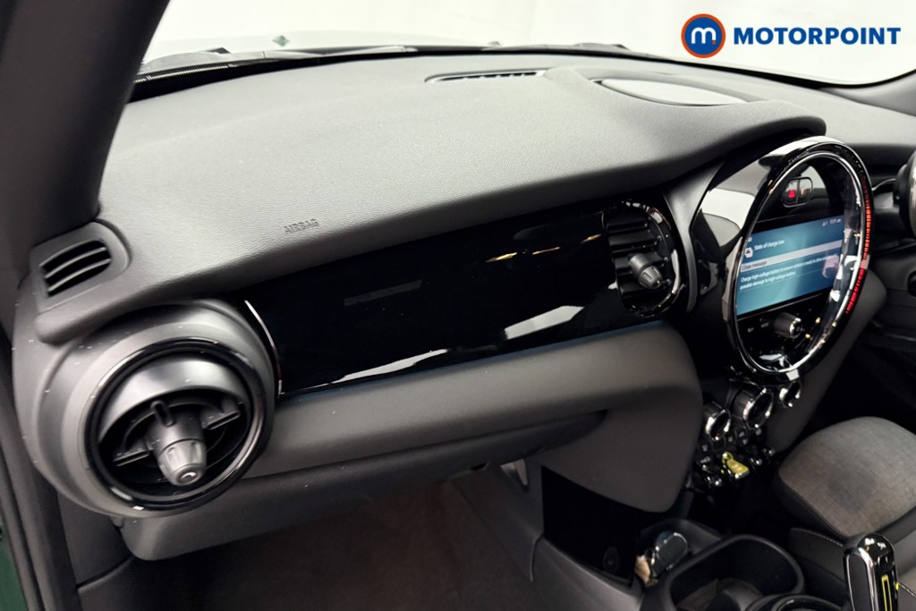 Ford Focus St-Line X Manual Petrol Hatchback - Stock Number (1600459) - 8th supplementary image