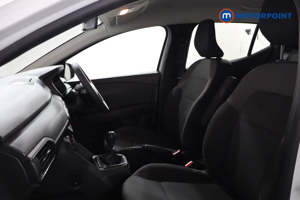 Dacia Sandero Essential Manual Petrol Hatchback - Stock Number (1601040) - 17th supplementary image