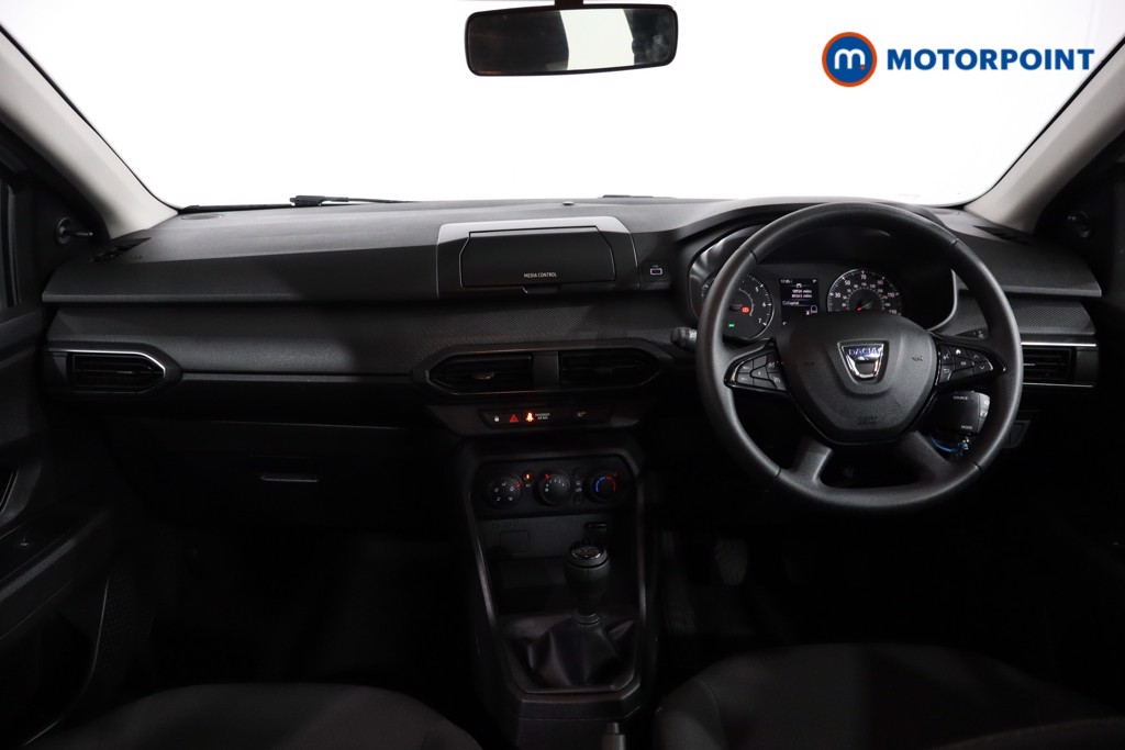 Dacia Sandero Essential Manual Petrol Hatchback - Stock Number (1601040) - 19th supplementary image