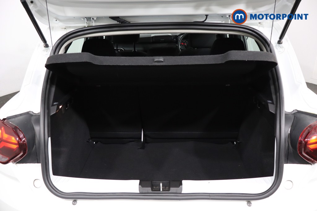 Dacia Sandero Essential Manual Petrol Hatchback - Stock Number (1601040) - 20th supplementary image