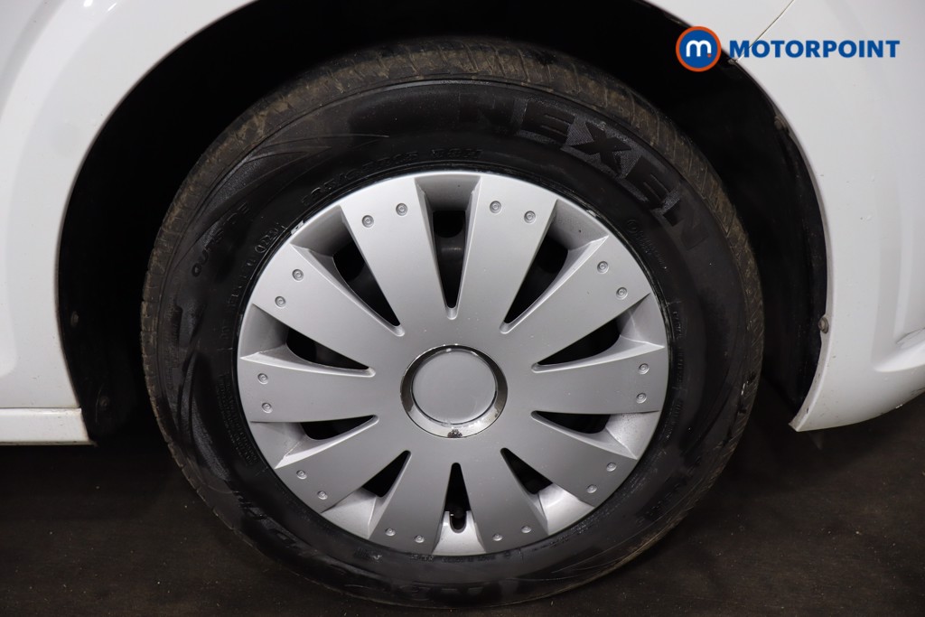 Dacia Sandero Essential Manual Petrol Hatchback - Stock Number (1601040) - 22nd supplementary image