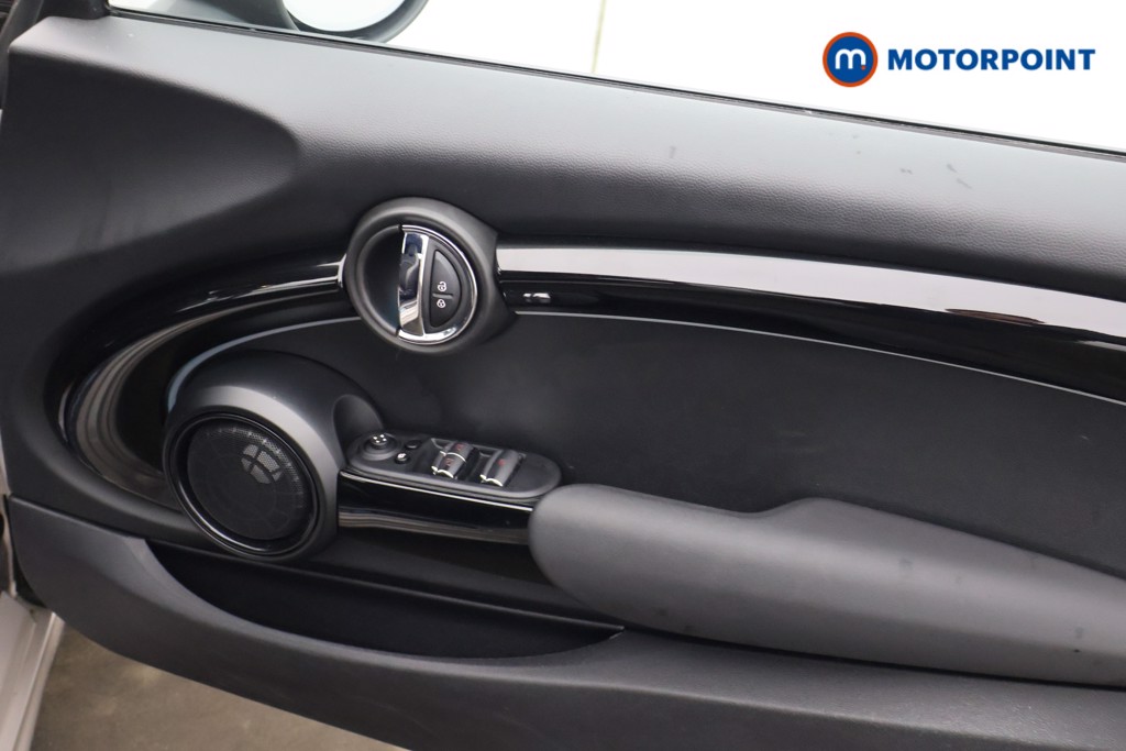 Mini Convertible John Cooper Works Automatic Petrol Convertible - Stock Number (1601250) - 14th supplementary image