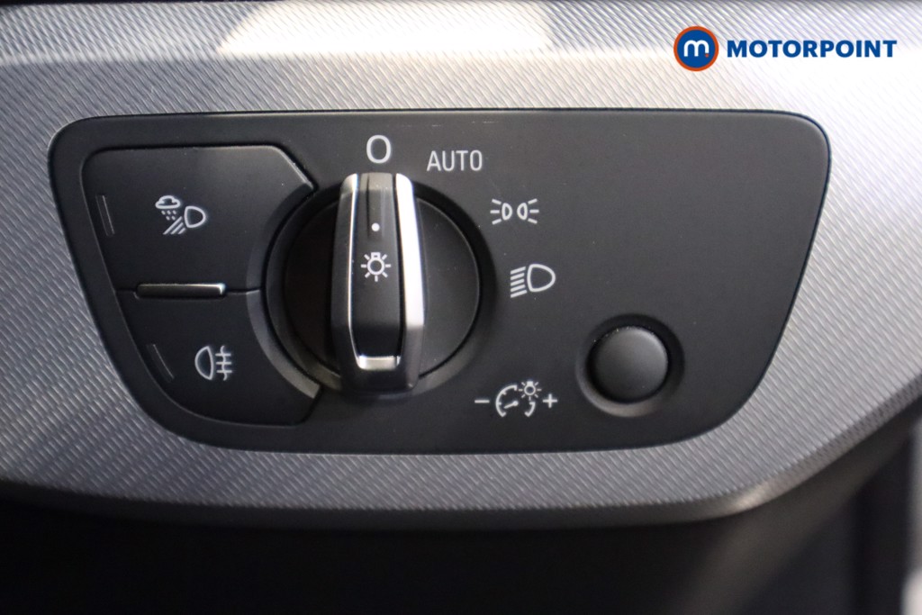 Audi A4 SE Manual Petrol Saloon - Stock Number (1601520) - 14th supplementary image