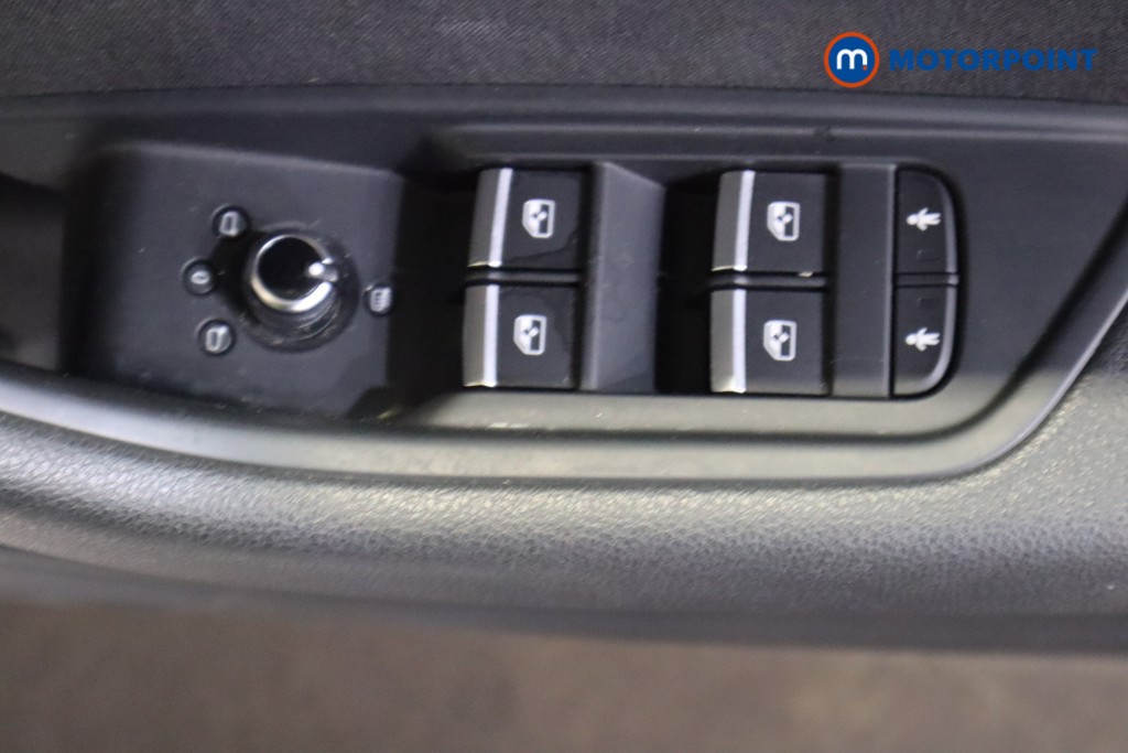 Audi A4 SE Manual Petrol Saloon - Stock Number (1601520) - 16th supplementary image