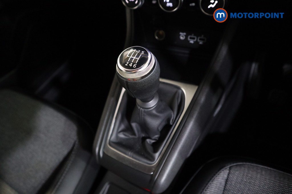 Renault Captur Rive Gauche Manual Petrol SUV - Stock Number (1602462) - 10th supplementary image