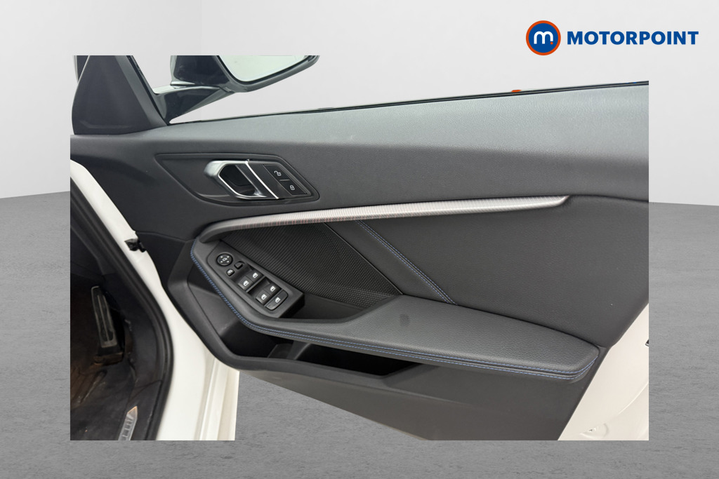 BMW 1 Series M Sport Automatic Petrol Hatchback - Stock Number (1602566) - Passenger side front corner