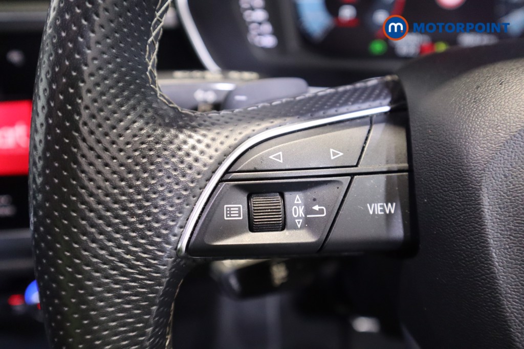 Audi Q3 Black Edition Automatic Petrol SUV - Stock Number (1602586) - 6th supplementary image