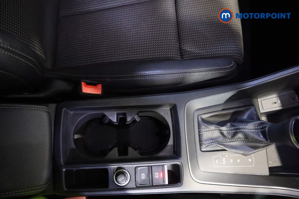 Audi Q3 Black Edition Automatic Petrol SUV - Stock Number (1602586) - 7th supplementary image