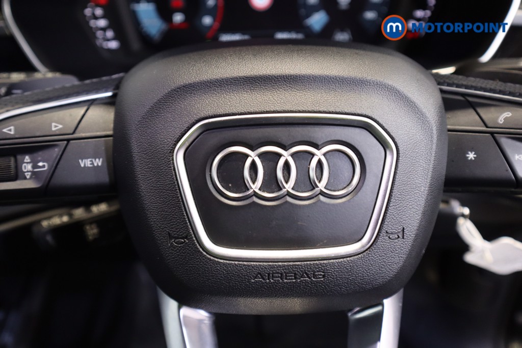 Audi Q3 Black Edition Automatic Petrol SUV - Stock Number (1602586) - 9th supplementary image