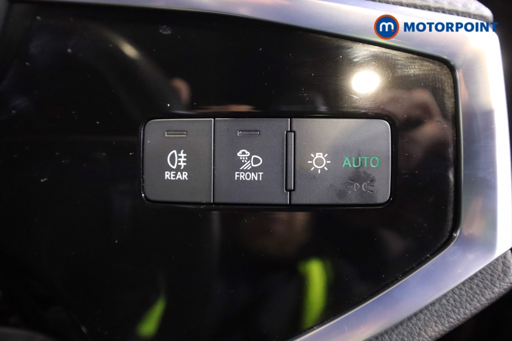 Audi Q3 Black Edition Automatic Petrol SUV - Stock Number (1602586) - 11th supplementary image