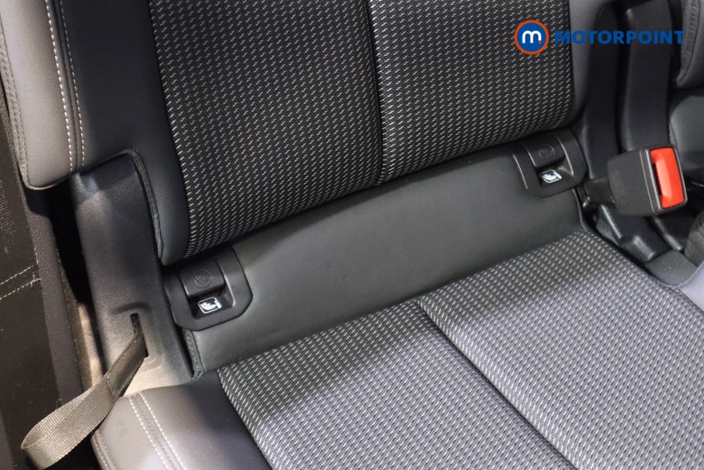 Audi Q3 Black Edition Automatic Petrol SUV - Stock Number (1602586) - 18th supplementary image