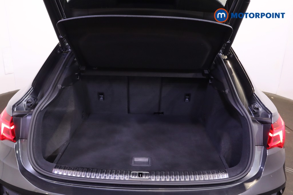 Audi Q3 Black Edition Automatic Petrol SUV - Stock Number (1602586) - 20th supplementary image