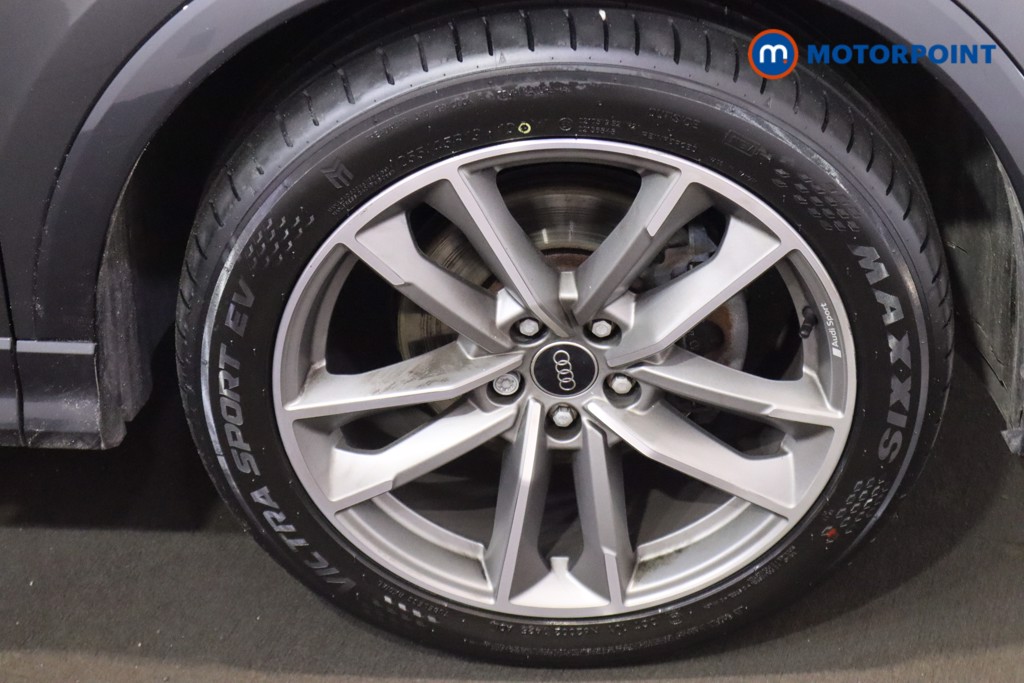 Audi Q3 Black Edition Automatic Petrol SUV - Stock Number (1602586) - 23rd supplementary image