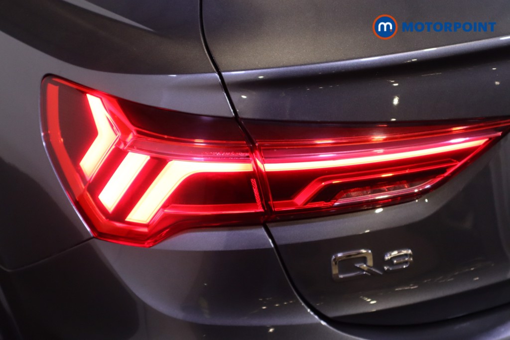 Audi Q3 Black Edition Automatic Petrol SUV - Stock Number (1602586) - 26th supplementary image