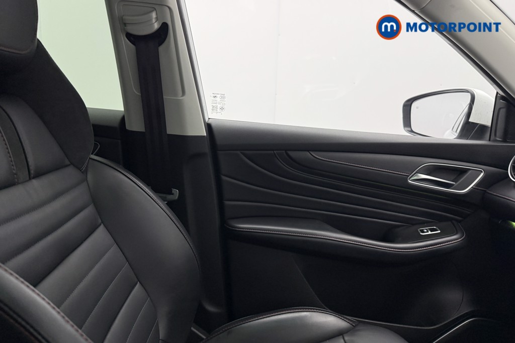 Mini Hatchback Cooper Sport Automatic Petrol Hatchback - Stock Number (1602768) - 30th supplementary image