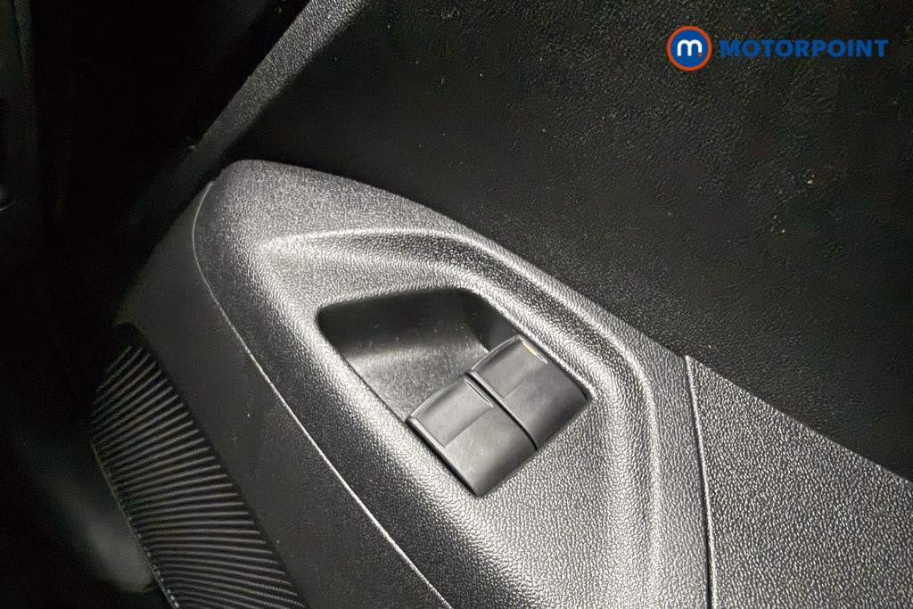 Toyota Aygo X-Play Manual Petrol Hatchback - Stock Number (1602856) - 16th supplementary image