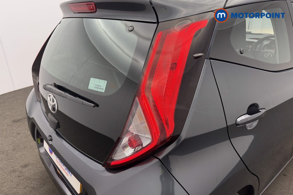 Toyota Aygo X-Play Manual Petrol Hatchback - Stock Number (1602856) - 17th supplementary image