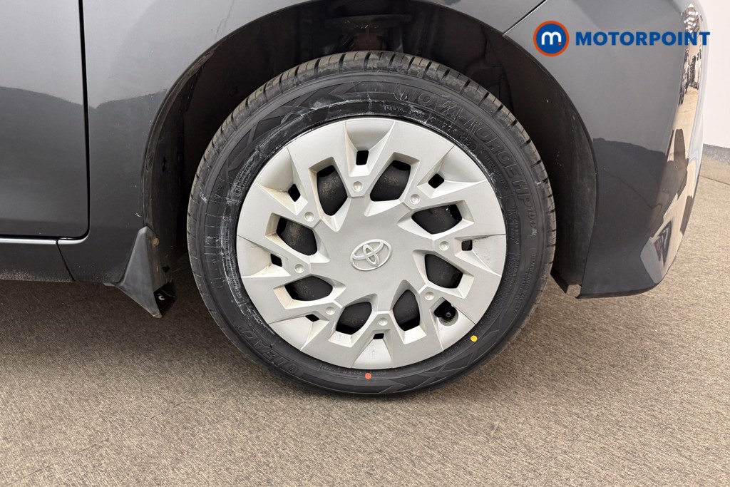 Toyota Aygo X-Play Manual Petrol Hatchback - Stock Number (1602856) - 21st supplementary image