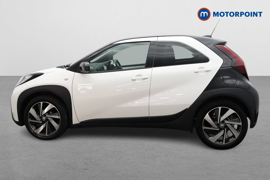 Toyota Aygo X Edge Manual Petrol Hatchback - Stock Number (1602888) - Passenger side