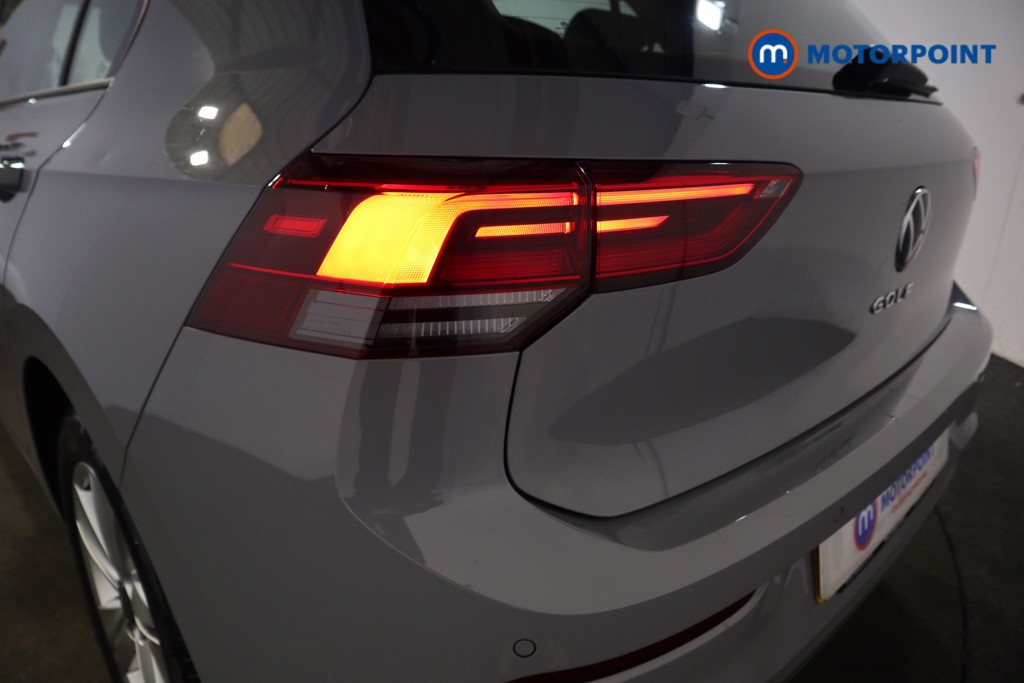 Volkswagen Golf Life Manual Petrol Hatchback - Stock Number (1603468) - 23rd supplementary image