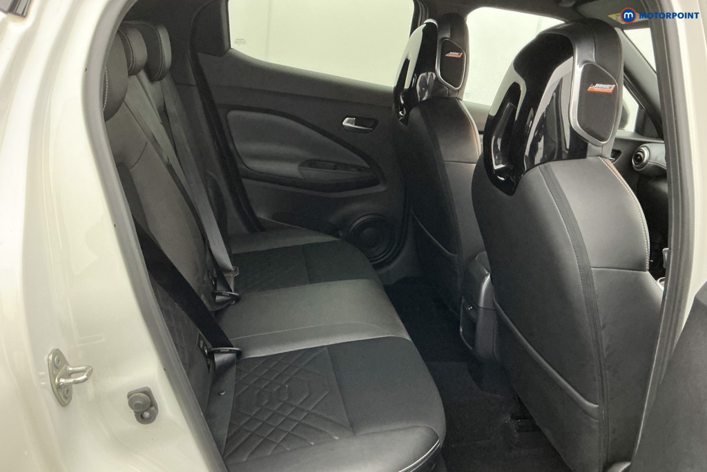 Nissan Juke Tekna Automatic Petrol SUV - Stock Number (1603894) - 6th supplementary image